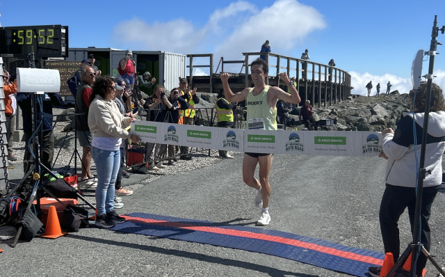 Meikael Beaudoin Rousseau of Boulder, Colorado was the male winner in a time of 59:52